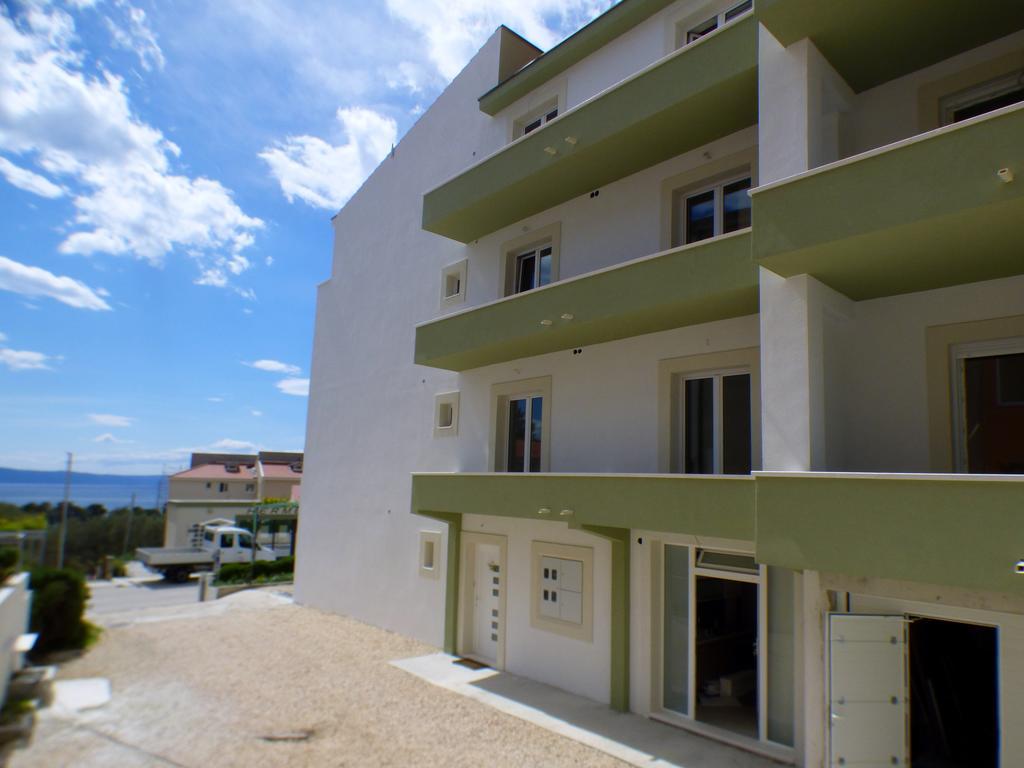 Apartments Hermes Tučepi エクステリア 写真