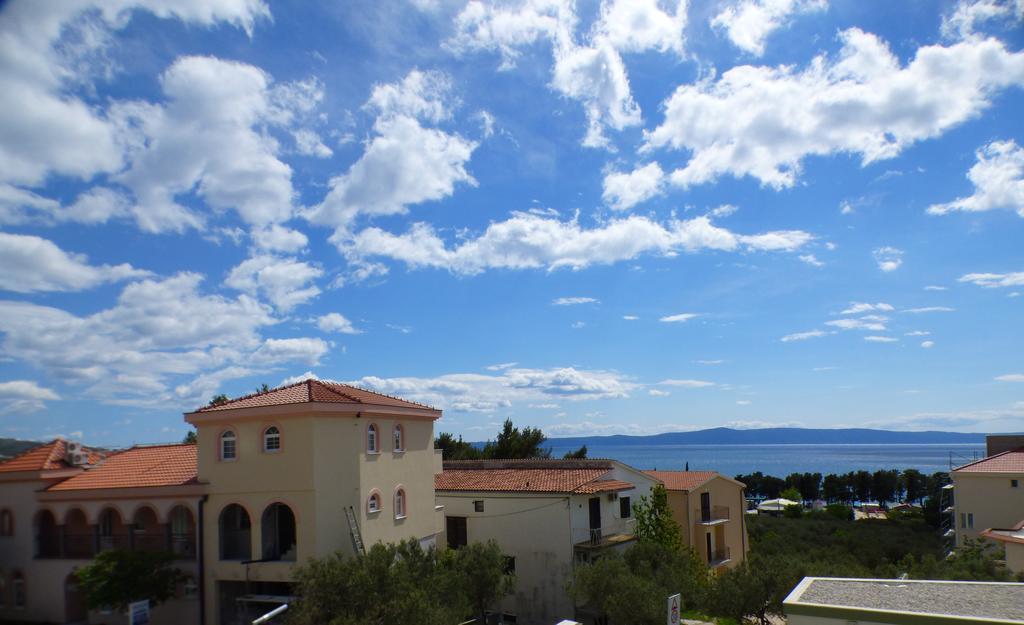 Apartments Hermes Tučepi エクステリア 写真
