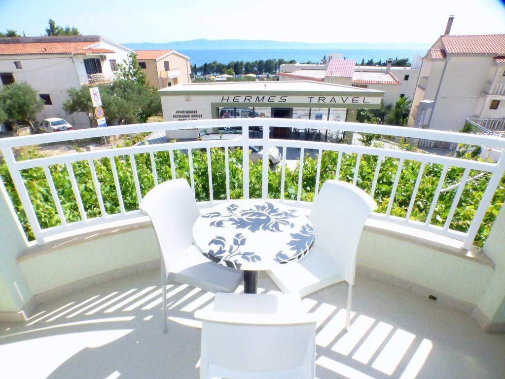 Apartments Hermes Tučepi エクステリア 写真