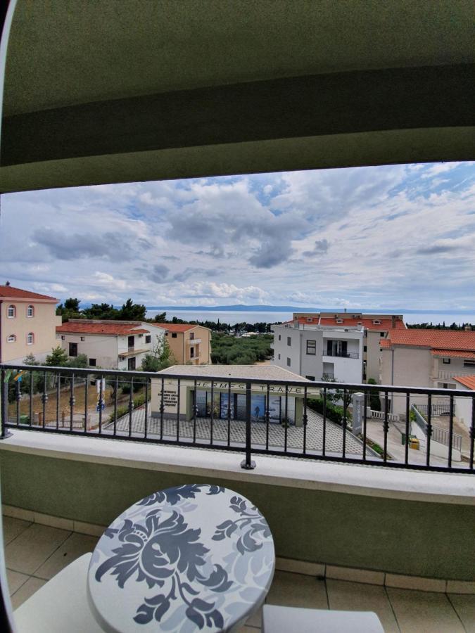 Apartments Hermes Tučepi エクステリア 写真